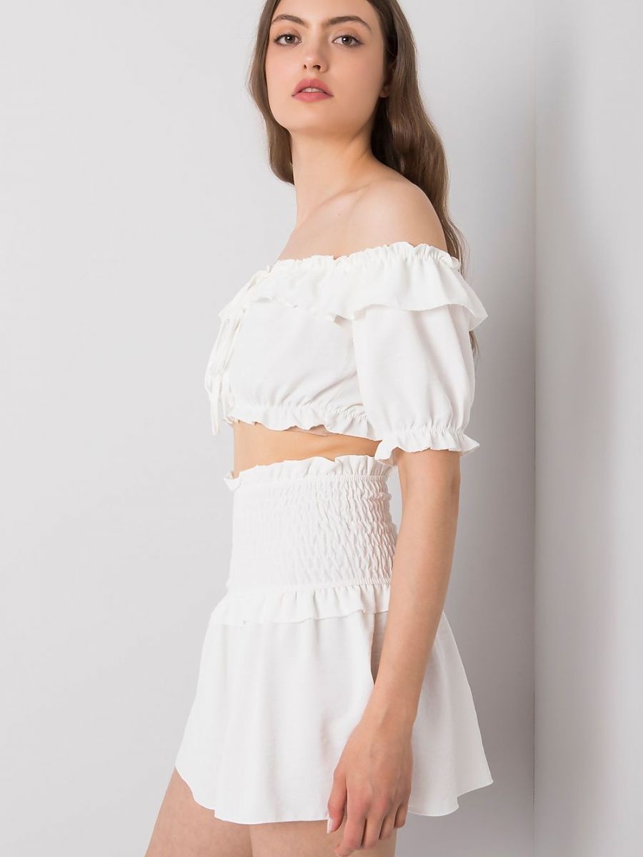 Short skirt model 167522 Och Bella
